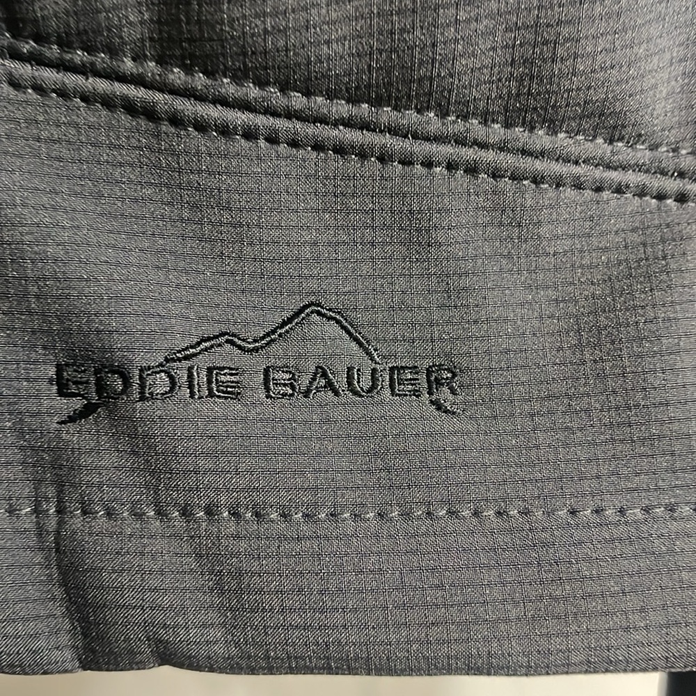 EDDIE BAUER WOMAN’S RUGGED RIPSTOP SOFT SHELL JACKET SIZE M Grey Steel/Black NWT - Picture 11 of 17